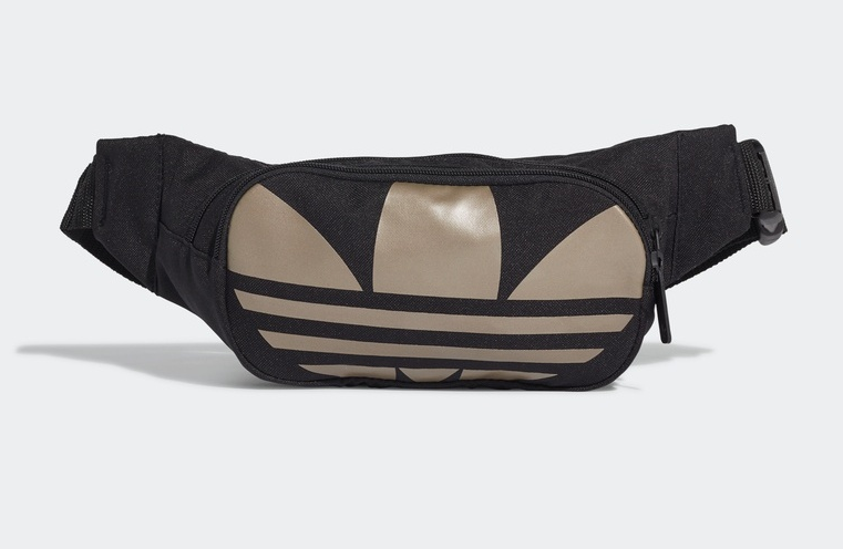 腰包该怎么选择 腰包搭配技巧 腰包该怎么选择 腰包搭配技巧