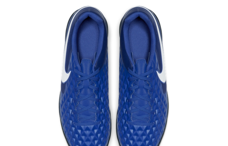 足球鞋选购指南:足球鞋什么材质的好 足球鞋选购指南:足球鞋什么材质的好