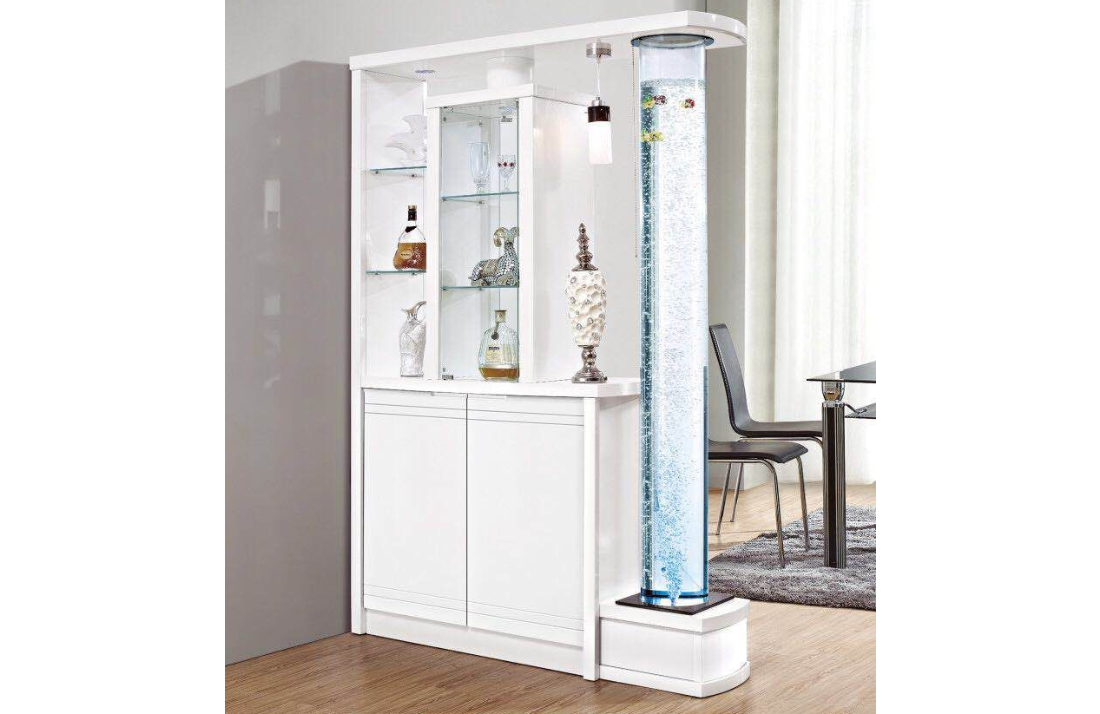 客厅隔断柜上应该摆什么?客厅隔断柜摆放的风水禁忌 客厅隔断柜上应该摆什么?客厅隔断柜摆放的风水禁忌