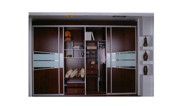 整体衣柜百科:什么是整体衣柜 整体衣柜的优缺点 整体衣柜百科:什么是整体衣柜 整体衣柜的优缺点