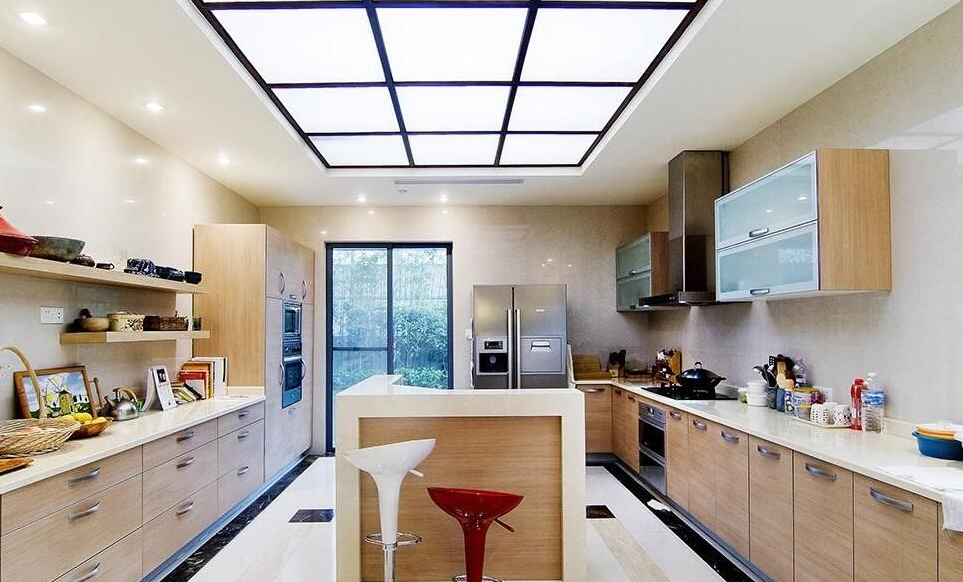 想要厨房好看 厨房吊顶少不了 想要厨房好看 厨房吊顶少不了