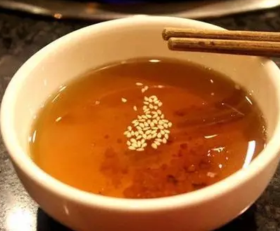 芝麻油有这些作用?家里有芝麻油的赶紧看看 芝麻油有这些作用?家里有芝麻油的赶紧看看