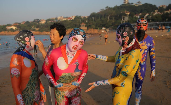 脸基尼是如何从普通的商品成为“网红”的 脸基尼是如何从普通的商品成为“网红”的