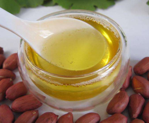 花生油过期了还能吃吗?教你延长保质期的方法 花生油过期了还能吃吗?教你延长保质期的方法