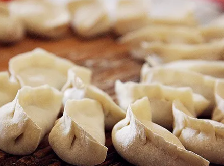 为什么不能用包饺子的面粉来做蛋糕?看看原因 为什么不能用包饺子的面粉来做蛋糕?看看原因