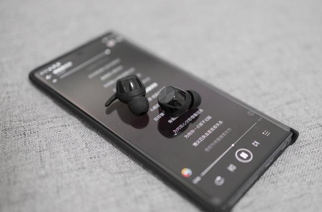 堪比经典,绝对物超所值的性价比蓝牙耳机,行业领先 堪比经典,绝对物超所值的性价比蓝牙耳机,行业领先