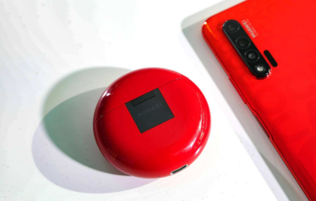 这几款征服学生党的蓝牙耳机,成为校园运动神器 这几款征服学生党的蓝牙耳机,成为校园运动神器