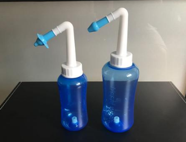 洗鼻器的原理是什么 洗鼻器的使用方法是什么以及有什么危害