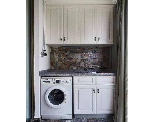 安装阳台洗衣机柜应注意什么?阳台洗衣机柜定制、砖砌那个好 安装阳台洗衣机柜应注意什么?阳台洗衣机柜定制、砖砌那个好