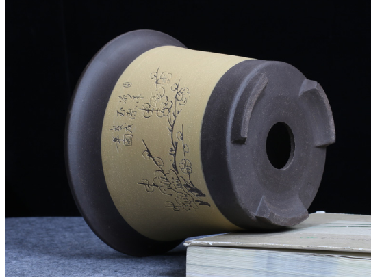 花盆该怎么分类以及选购?塑料花盆有毒吗 花盆该怎么分类以及选购?塑料花盆有毒吗