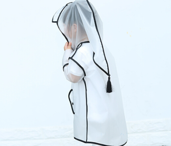 雨衣什么材质的好 如何选购雨衣 雨衣什么材质的好 如何选购雨衣