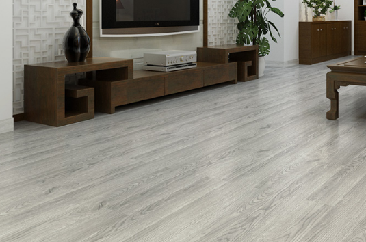 塑胶地板有什么优缺点?看完这篇你就知道了 塑胶地板有什么优缺点?看完这篇你就知道了