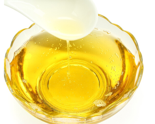 花生油的营养价值 花生油如何鉴别真假 花生油的营养价值 花生油如何鉴别真假