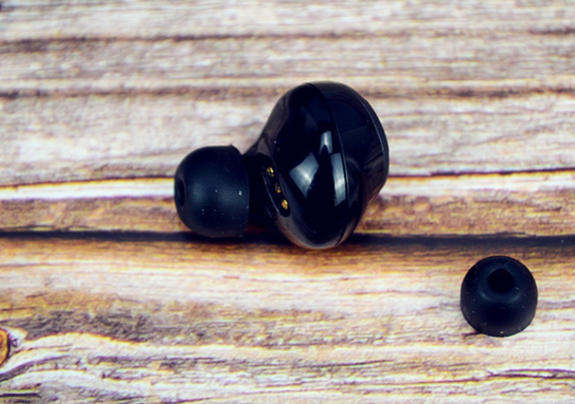 Xisem西圣战神Ares和漫步者TWS5对比,国产蓝牙耳机的骄傲 Xisem西圣战神Ares和漫步者TWS5对比,国产蓝牙耳机的骄傲