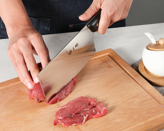 中式和西式菜刀的区别 菜刀如何保养 中式和西式菜刀的区别 菜刀如何保养