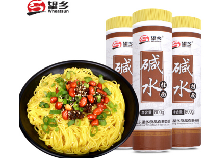 碱水面和普通面条的区别 碱水面怎么做 碱水面和普通面条的区别 碱水面怎么做