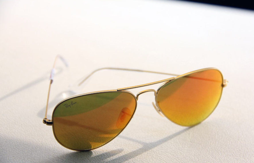 偏光镜和太阳镜有什么不同 太阳镜该怎么选择 偏光镜和太阳镜有什么不同 太阳镜该怎么选择