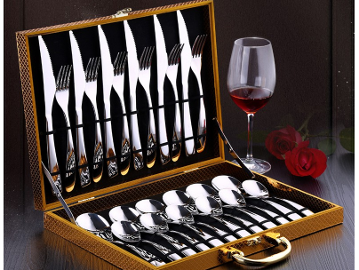 西餐刀叉:这些礼仪要知道 西餐刀叉:这些礼仪要知道