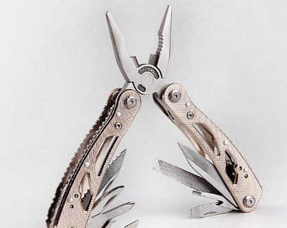 多功能刀如何选购和保养 多功能刀能过安检吗 多功能刀如何选购和保养 多功能刀能过安检吗