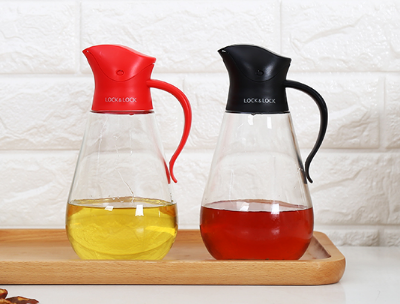 油壶如何选购 油壶使用要注意哪些方面 油壶如何选购 油壶使用要注意哪些方面