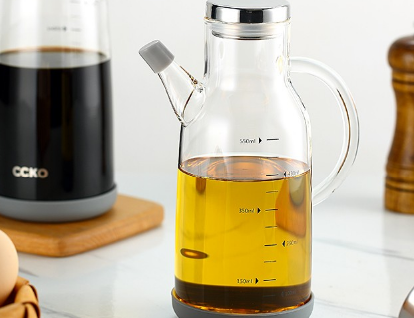 油壶如何选购 油壶使用要注意哪些方面 油壶如何选购 油壶使用要注意哪些方面