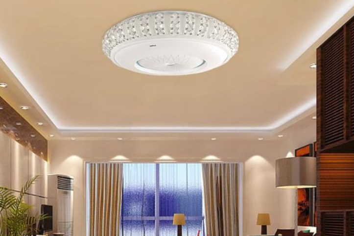 水晶吸顶灯有什么特点 水晶吸顶灯选购要点 水晶吸顶灯有什么特点 水晶吸顶灯选购要点