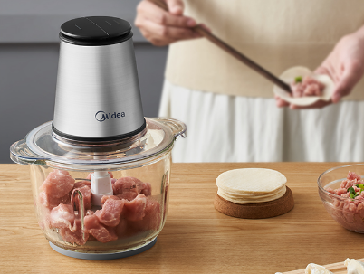 家用绞肉机怎么用 手动和电动各有什么优缺点 家用绞肉机怎么用 手动和电动各有什么优缺点