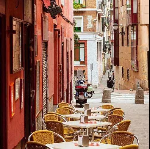 一个人的欧洲行|做一个像太阳一样的人,晒掉迷惘和彷徨 一个人的欧洲行|做一个像太阳一样的人,晒掉迷惘和彷徨