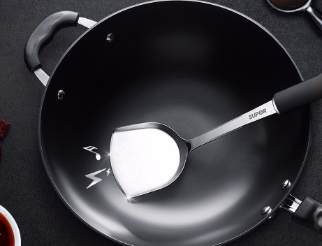 用铁锅的好处 铁锅生锈怎么处理