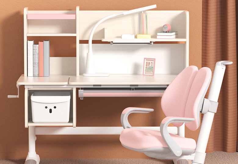 学生课桌椅小知识:学生课桌椅选购技巧 学生课桌椅小知识:学生课桌椅选购技巧