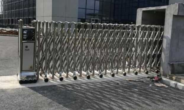 电动伸缩门如何安装 电动伸缩门选购技巧 电动伸缩门如何安装 电动伸缩门选购技巧