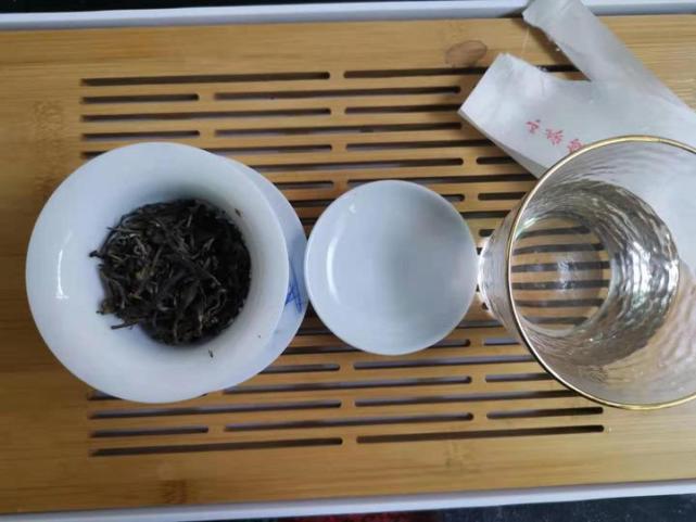 非主流普洱茶 小叶种