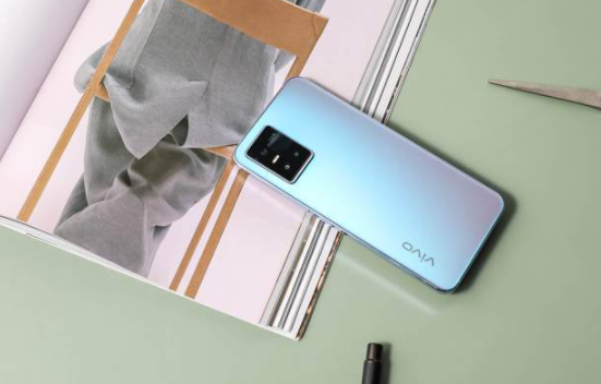 vivo S10系列已开启预售，售价2999起