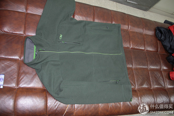 冬天骑行常用装备:捷安特 XTC820、喇叭、手套、眼镜 冬天骑行常用装备:捷安特 XTC820、喇叭、手套、眼镜