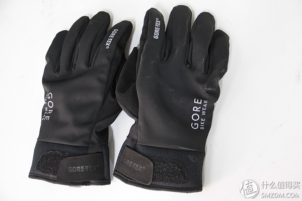 冬天骑行常用装备:捷安特 XTC820、喇叭、手套、眼镜 冬天骑行常用装备:捷安特 XTC820、喇叭、手套、眼镜