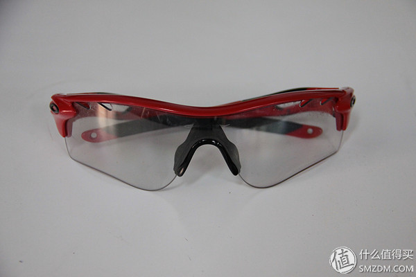 冬天骑行常用装备:捷安特 XTC820、喇叭、手套、眼镜 冬天骑行常用装备:捷安特 XTC820、喇叭、手套、眼镜