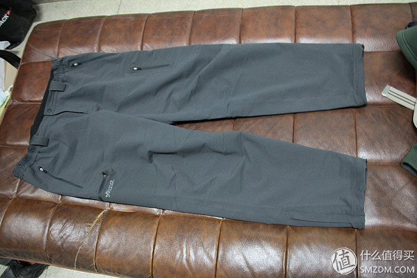 冬天骑行常用装备:捷安特 XTC820、喇叭、手套、眼镜 冬天骑行常用装备:捷安特 XTC820、喇叭、手套、眼镜