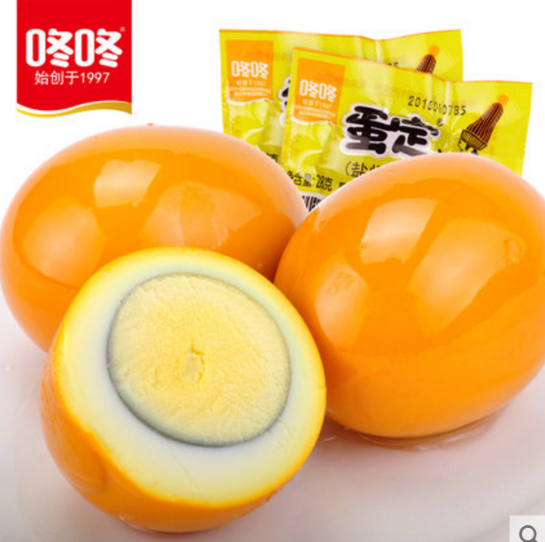 仔细看这只猫的眼神，你猜不出到底发生了什么